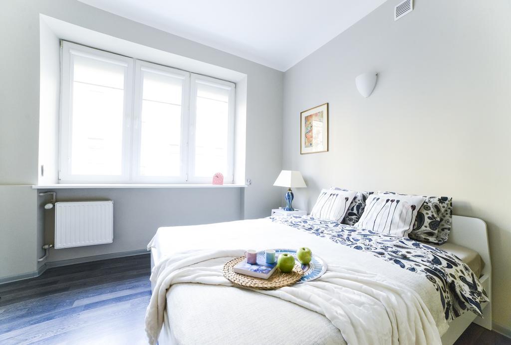 Apartment Next To Central Railway Station Varsavia Esterno foto
